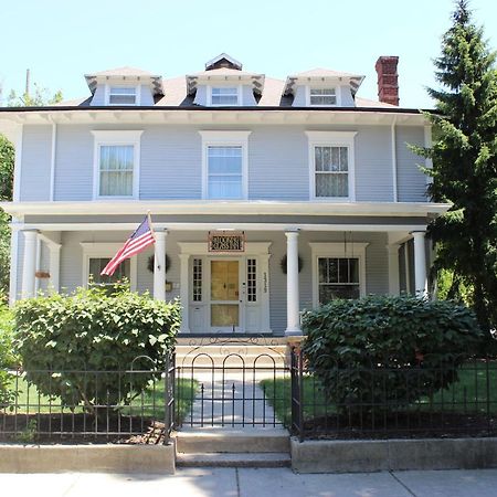 Looking Glass Inn Indianapolis Ngoại thất bức ảnh