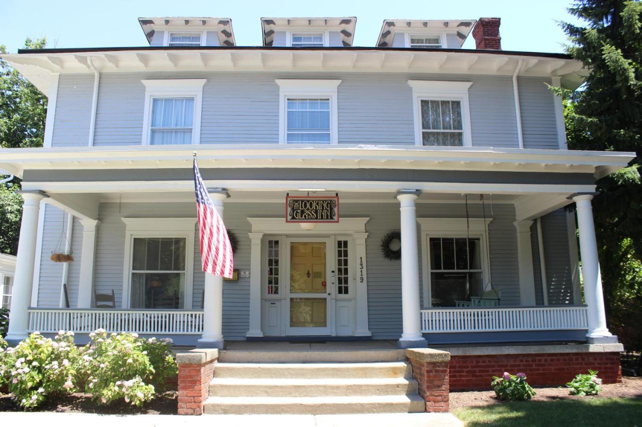 Looking Glass Inn Indianapolis Ngoại thất bức ảnh