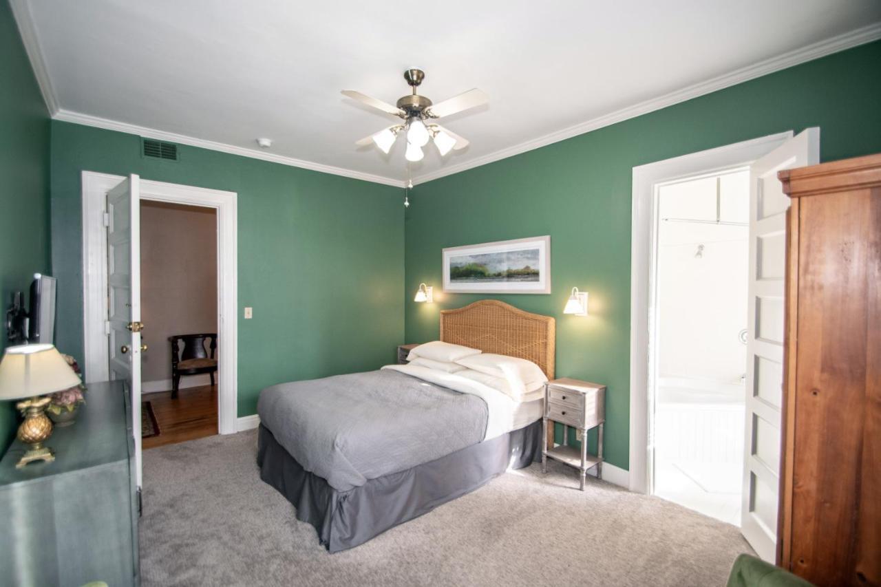 Looking Glass Inn Indianapolis Ngoại thất bức ảnh