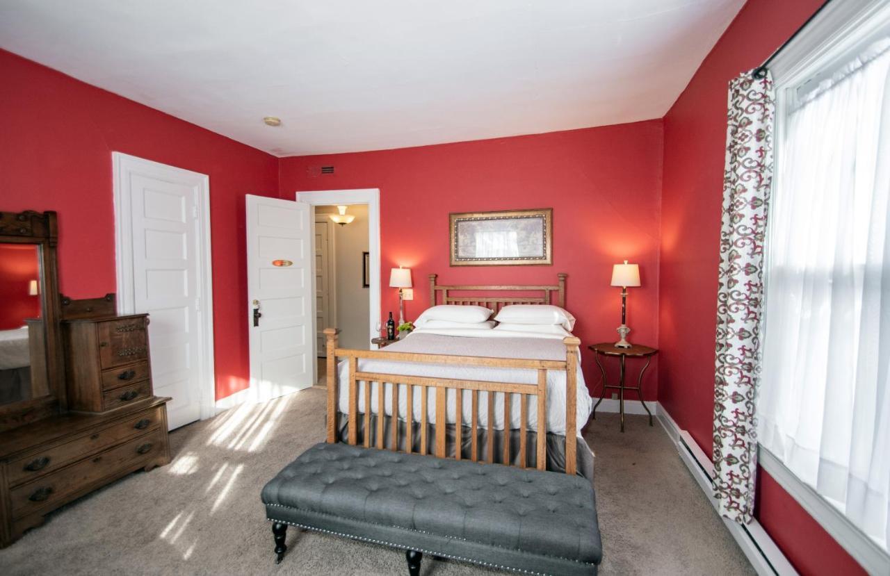 Looking Glass Inn Indianapolis Ngoại thất bức ảnh