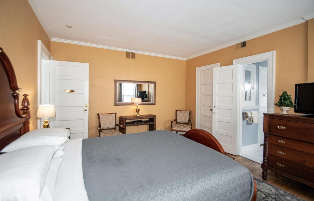 Looking Glass Inn Indianapolis Ngoại thất bức ảnh
