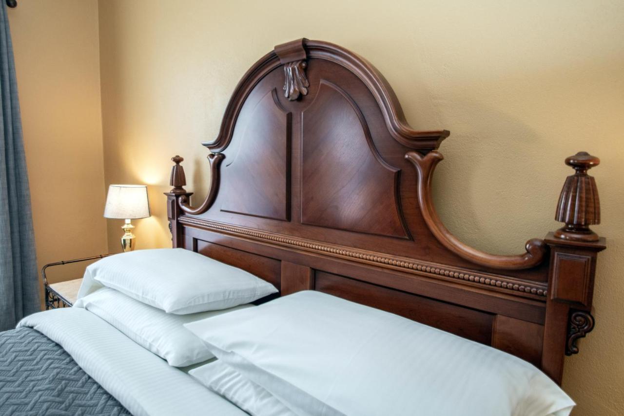 Looking Glass Inn Indianapolis Ngoại thất bức ảnh