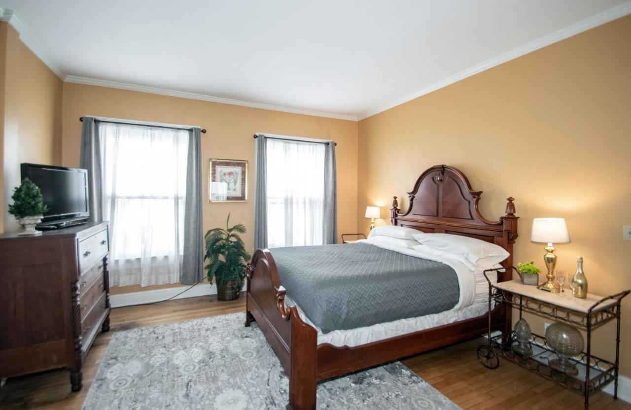 Looking Glass Inn Indianapolis Ngoại thất bức ảnh
