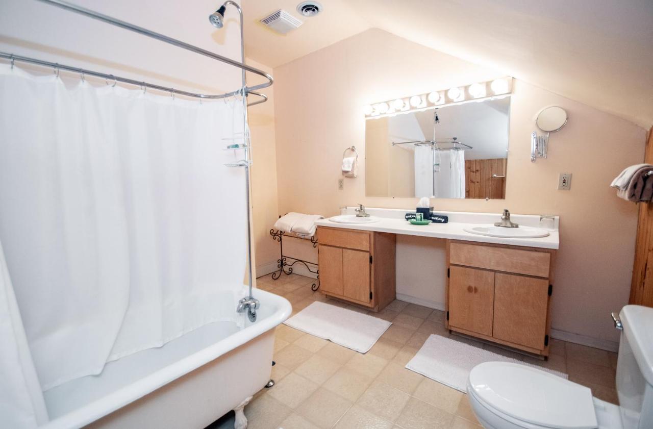 Looking Glass Inn Indianapolis Ngoại thất bức ảnh